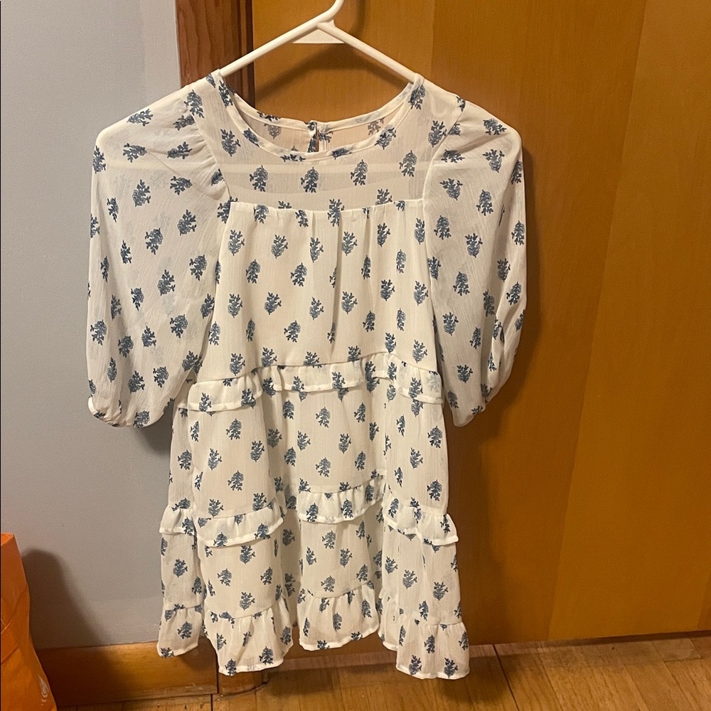 Floral Print small girls dress  - White and Blue